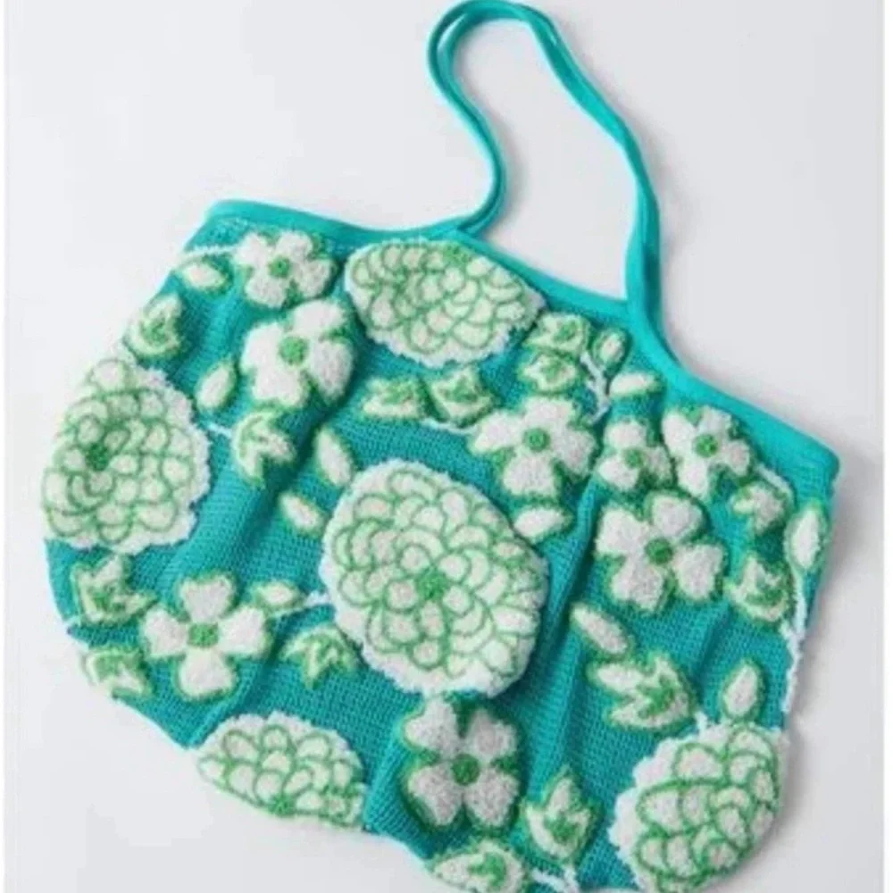 Urban Outfitters Floral Teal Blue Green Tufted Market Slouch Mesh Beach Tote Bag - Picture 6 of 6